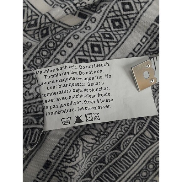5th and Love Dress Shift Black White Aztec Print 3/4 Sleeve  Abstract Sz M - Picture 11 of 12